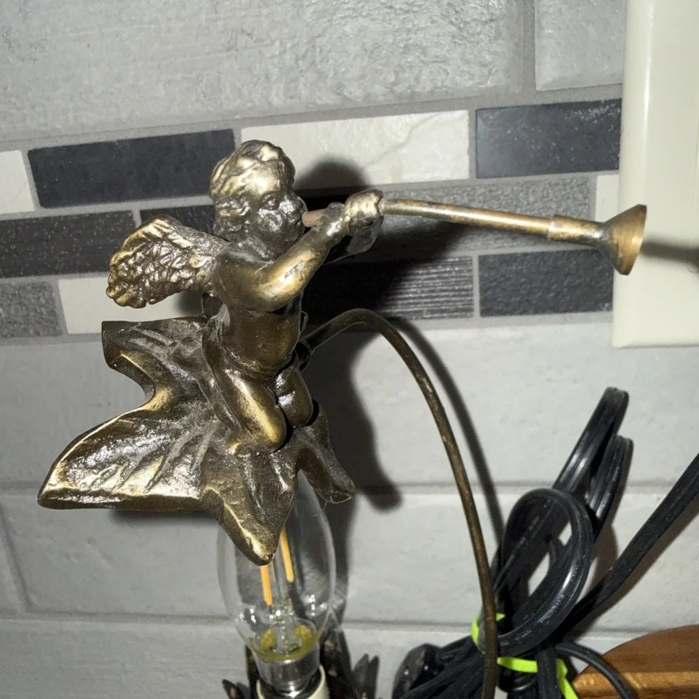 Vintage Brass Angel Cherub Blowing Horn Sculpture Accent Ambient Light Lamp Work